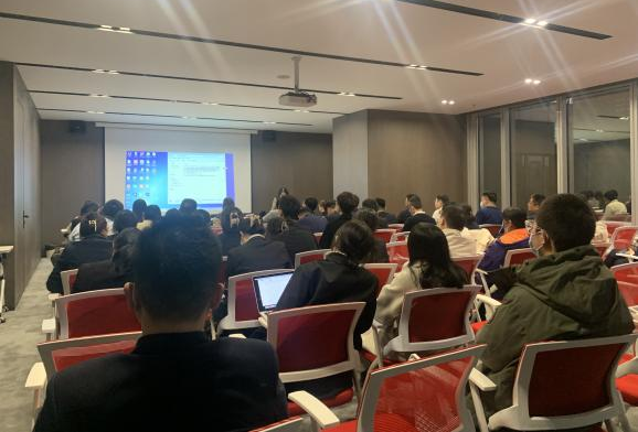 温雨丝律师在“钉钉”开展线上培训 温雨丝律师在“钉钉”开展线上培训